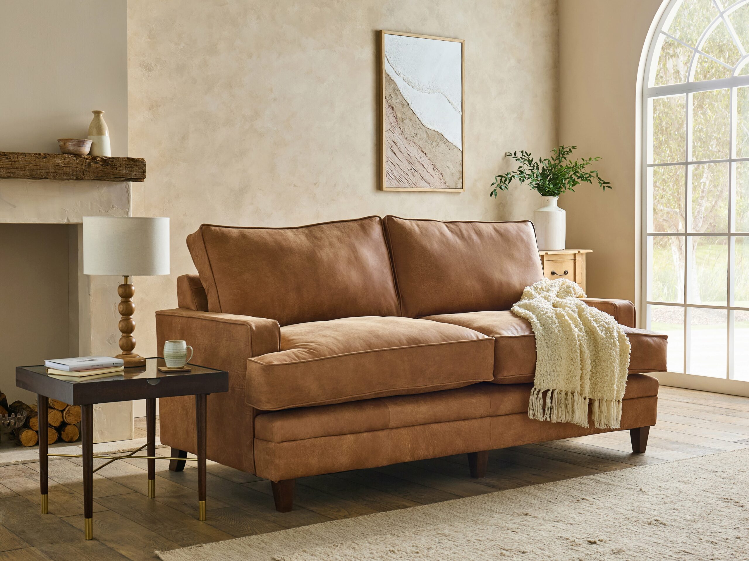 Everest Modern Sofa - Image 4