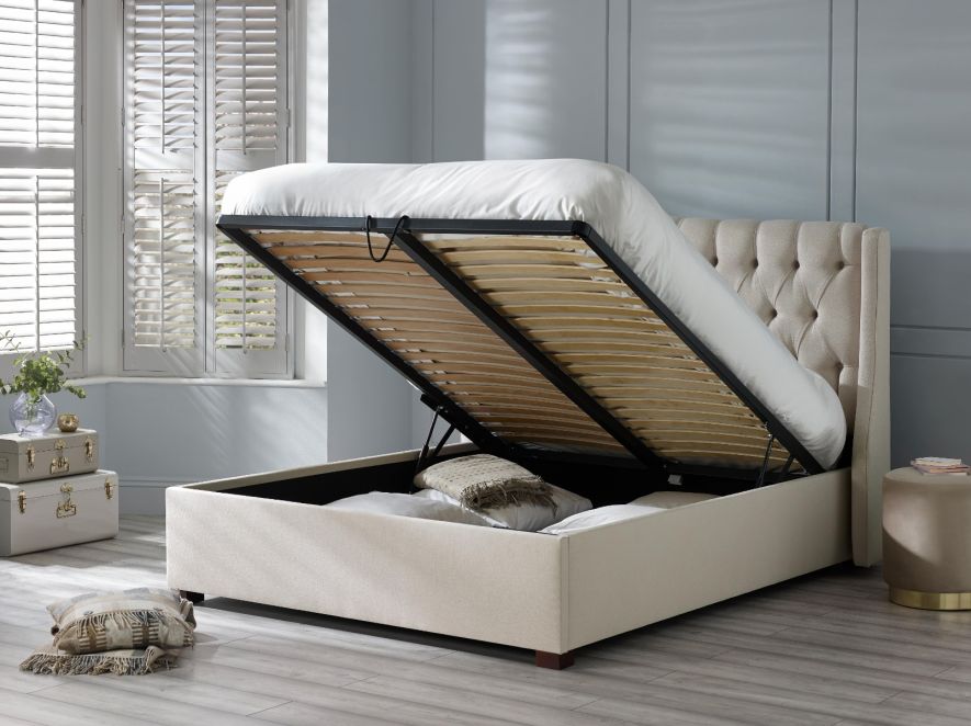 Atwood Luxury Buttoned Bed - Image 5