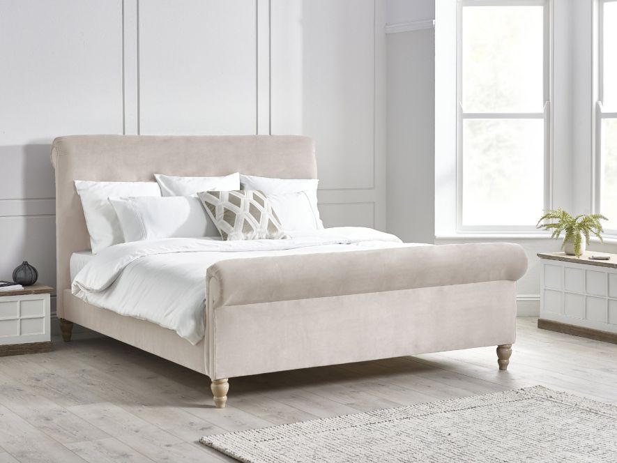 Bloomfield Plain Scroll Bed - Image 2