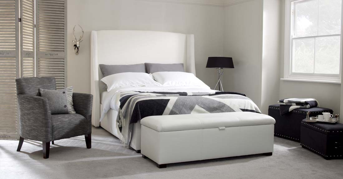 Rowe Bed